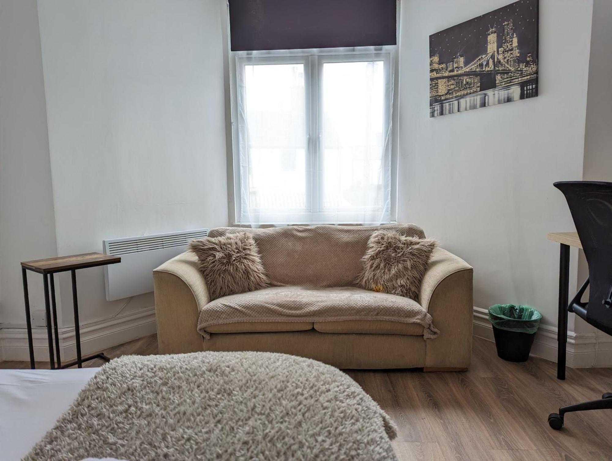 Serene 1 Bedroom Flat In Roath Cardiff Exterior photo