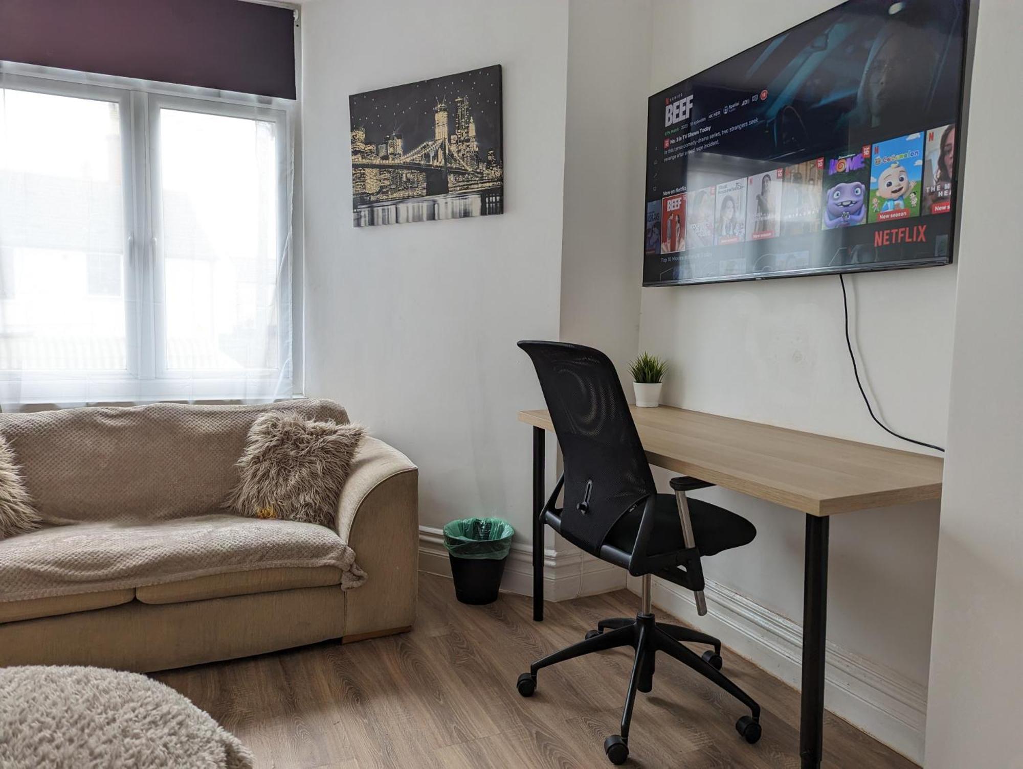 Serene 1 Bedroom Flat In Roath Cardiff Exterior photo
