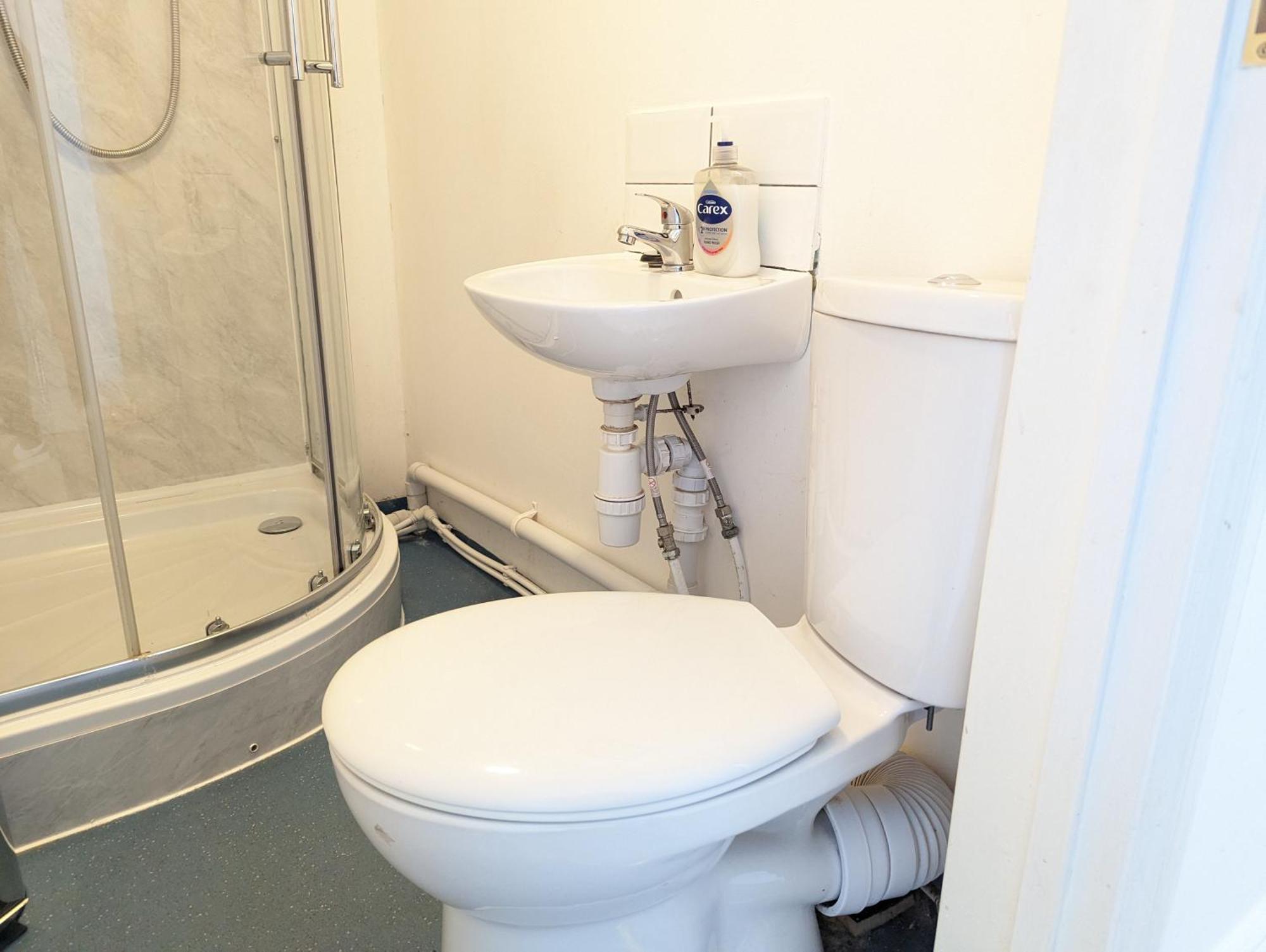 Serene 1 Bedroom Flat In Roath Cardiff Exterior photo